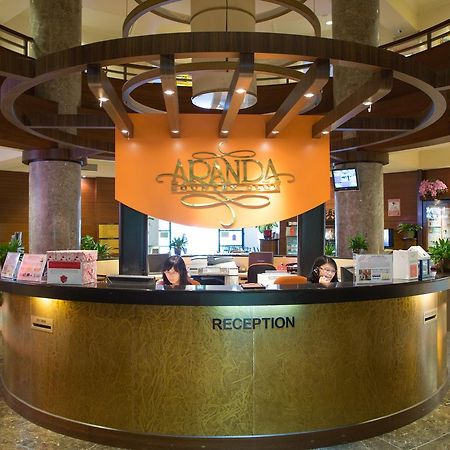 Aranda Country Club Hotel Singapur Exterior foto